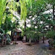 บ้านสวนแซ่บ  Ban Suan Zap