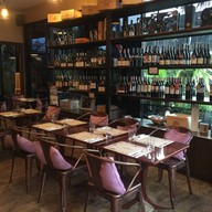 บรรยากาศ Bacchus&co