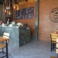 More Fresh Coffee & Salads