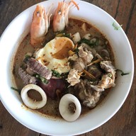 ชามโต'เตี๋ยวต้มยำ จันทบุรี