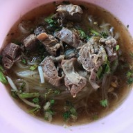 เมนูของร้าน ก๋วยเตี๋ยวมะลิรสเด็ด