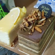 White Day Patisserie Siam Center