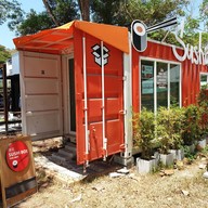 หน้าร้าน Sushi Box Take Away