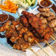 เมนูของร้าน หมูมั้ยแม่ หมึกย่างทะเลดอง ลาดกระบัง 36