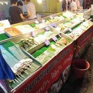 ปลาหมึกสดย่างสันติธรรม