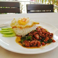 บ้านหงส์ทอง