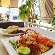 บ้านหงส์ทอง