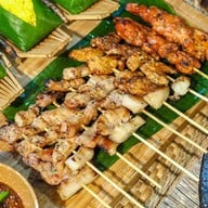 เมนูของร้าน หมูมั้ยแม่ หมึกย่างทะเลดอง ลาดกระบัง 36