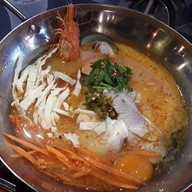 ตัวจะแตก ซีฟู้ด ภูเก็ต