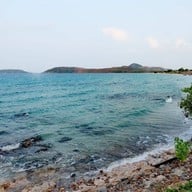บ้านพักรับรองหาดน้ำใส