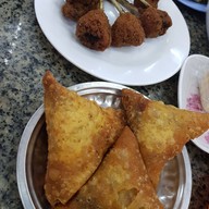 เมนูของร้าน Lucky Seven Tea Shop