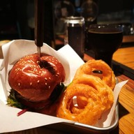Wishbeer Home Bar สุขุมวิทซอย 67
