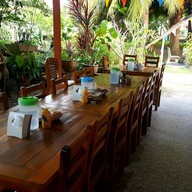 ร้านริมคลอง -