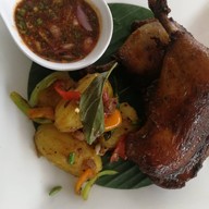 บ้านหงส์ทอง