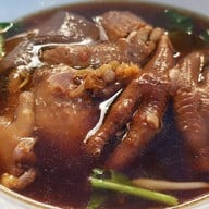 ก๋วยเตี๋ยวไก่มะระนายหาญ