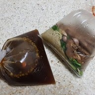 เมนูของร้าน ก๋วยเตี๋ยวไก่มะระนายหาญ