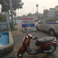 หน้าร้าน เล็ก หมูกระทะ