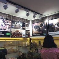 บรรยากาศ Black cup coffee All Seasons Place