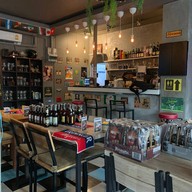 บรรยากาศ W.O.B BEER LOVER ประเสริฐมนูกิจ 33 เลียบด่วน
