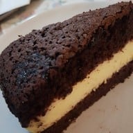 Auf der Au Garden บ้านแสงสิงห์