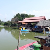 ครัวบ้านแม่ริมน้ำ