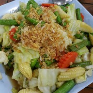 เมนูของร้าน สมบูรณ์ ซีฟู๊ด