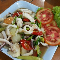 เมนูของร้าน สมบูรณ์ ซีฟู๊ด