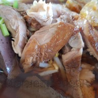 เมนูของร้าน วาสนา ก๋วยเตี๋ยวเป็ด