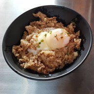 เมนูของร้าน เนื้อเรื่อง ปิ้ง ย่าง หม้อไฟ