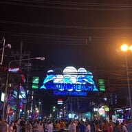 บรรยากาศ Bangla Walking Street