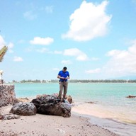 พระตำหนักกรมหลวงชุมพรเขตอุดมศักดิ์ แหลมสิงห์