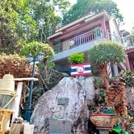 พระตำหนักกรมหลวงชุมพรเขตอุดมศักดิ์ แหลมสิงห์