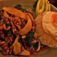 เมนูของร้าน Krungsiam Thai Restaurant and Bar พร้อมพงศ์