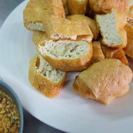 เมนูของร้าน เจ๊เพ็ญเย็นตาโฟปูกั้ง วัดไผ่ล้อม(ต้นตำรับ) ตั้งอยู่ที่วัดไผ่ล้อม