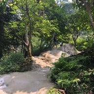 บรรยากาศ น้ำตกบัวตอง