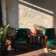 บรรยากาศ Bridge Cafe & Art Space