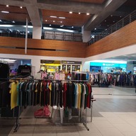 ซุปเปอร์เล้ง สตาร์ซอย4 ตลาดสตาร์ไนท์บาร์ซ่า ซอย4