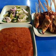 เมนูของร้าน หมูสะเต๊ะ เฮียจุ๊ย