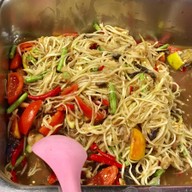 กิน พุง กาง หมูกระทะ