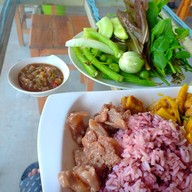 เมนูของร้าน น้องจูน ข้าวแกงปักษ์ใต้