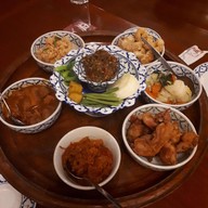 เมนูของร้าน คุ้มขันโตก