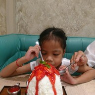 APBO Fruit Dessert Cafe เดอะพรอมานาด รามอินทรา