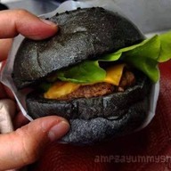 เบอร์เกอร์วิทยา-ฟู้ดทรัค ดราก้อนทาวน์ จุฬาฯซอย20