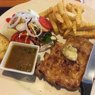 สเต็กแอทเขาใหญ่