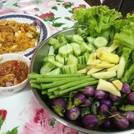 ชดช้อยข้าวแกง