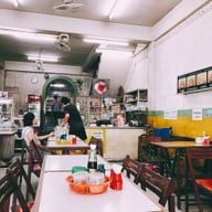 บรรยากาศ ห้องอาหารพูนเลิศ 75 พระประแดง