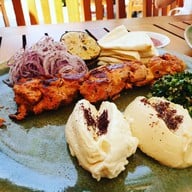 เมนูของร้าน You & Mee Poolside Restaurant โรงแรม ไฮแอท รีเจนซี่ หัวหิน