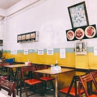 บรรยากาศ ห้องอาหารพูนเลิศ 75 พระประแดง