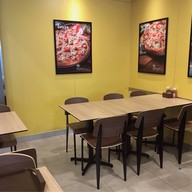 บรรยากาศ Dairy Queen ® สาธุประดิษฐ์