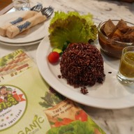 เมนูของร้าน สวนผัก โอ้กะจู๋ ดาดฟ้าลาซาล